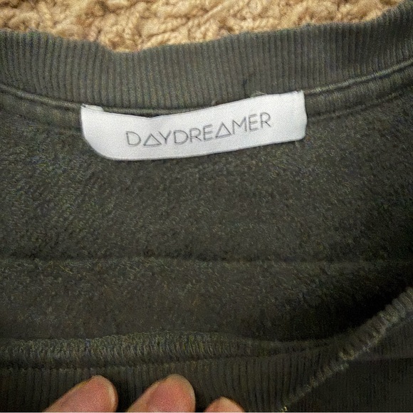 Daydreamer Def Leppard Sweatshirt Size Large Grey Distressed - Picture 6 of 7